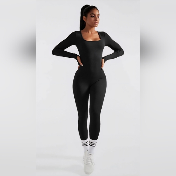 MOOSLOVER- Black Ribbed Long Sleeve Seemless Jumpsuit - Picture 1 of 5